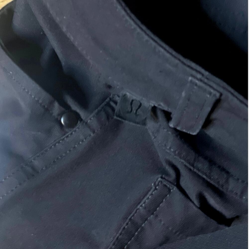 Lululemon ABC Pant Classic - Picture 8 of 15